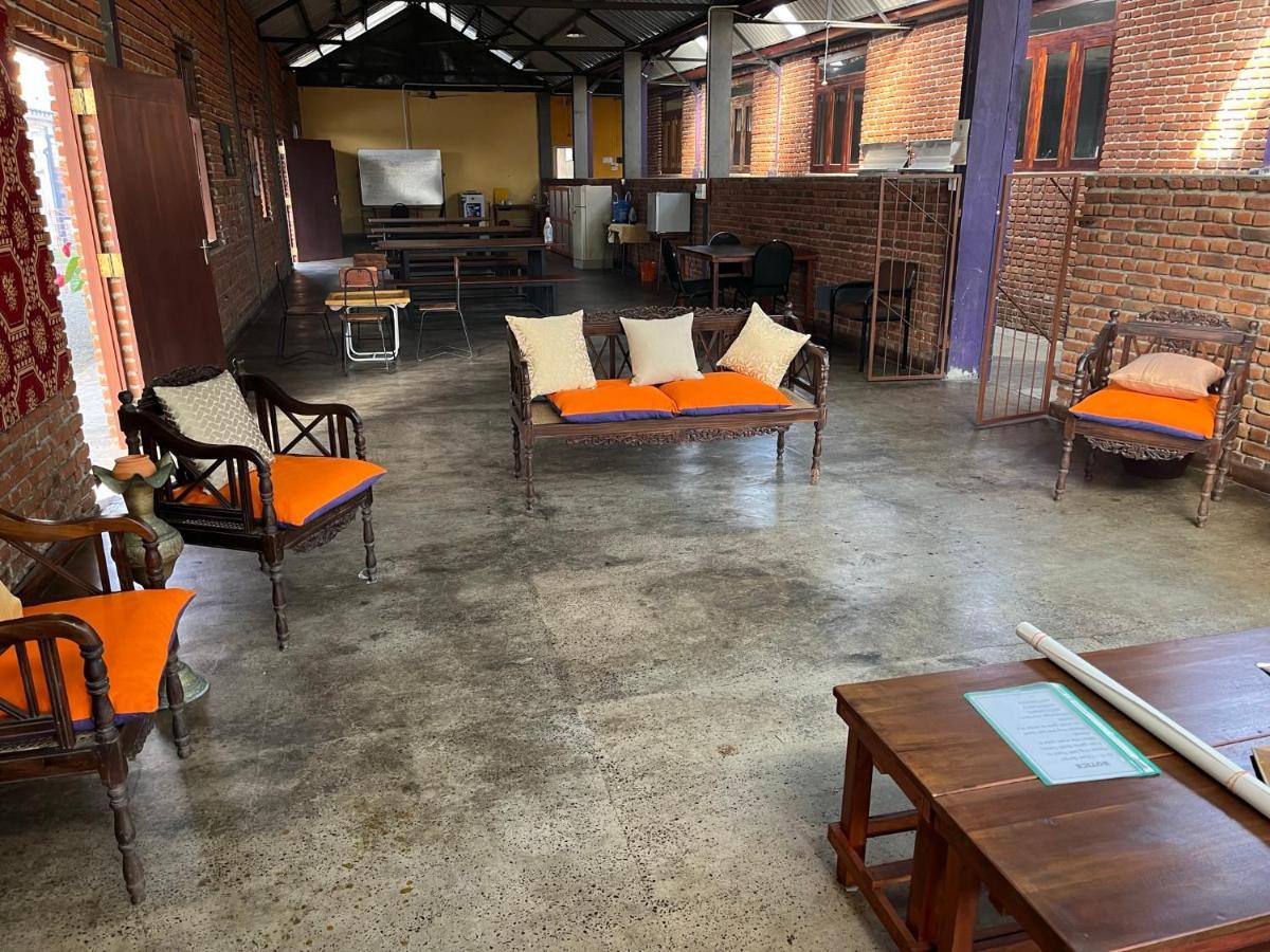 Tanty'S Hostel กอลล์ ภายนอก รูปภาพ